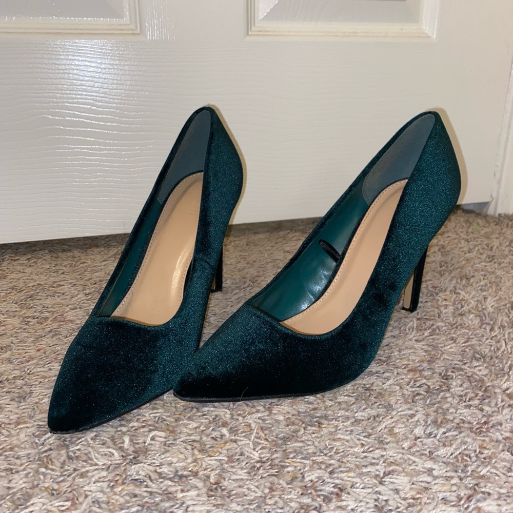 Green velvet heels